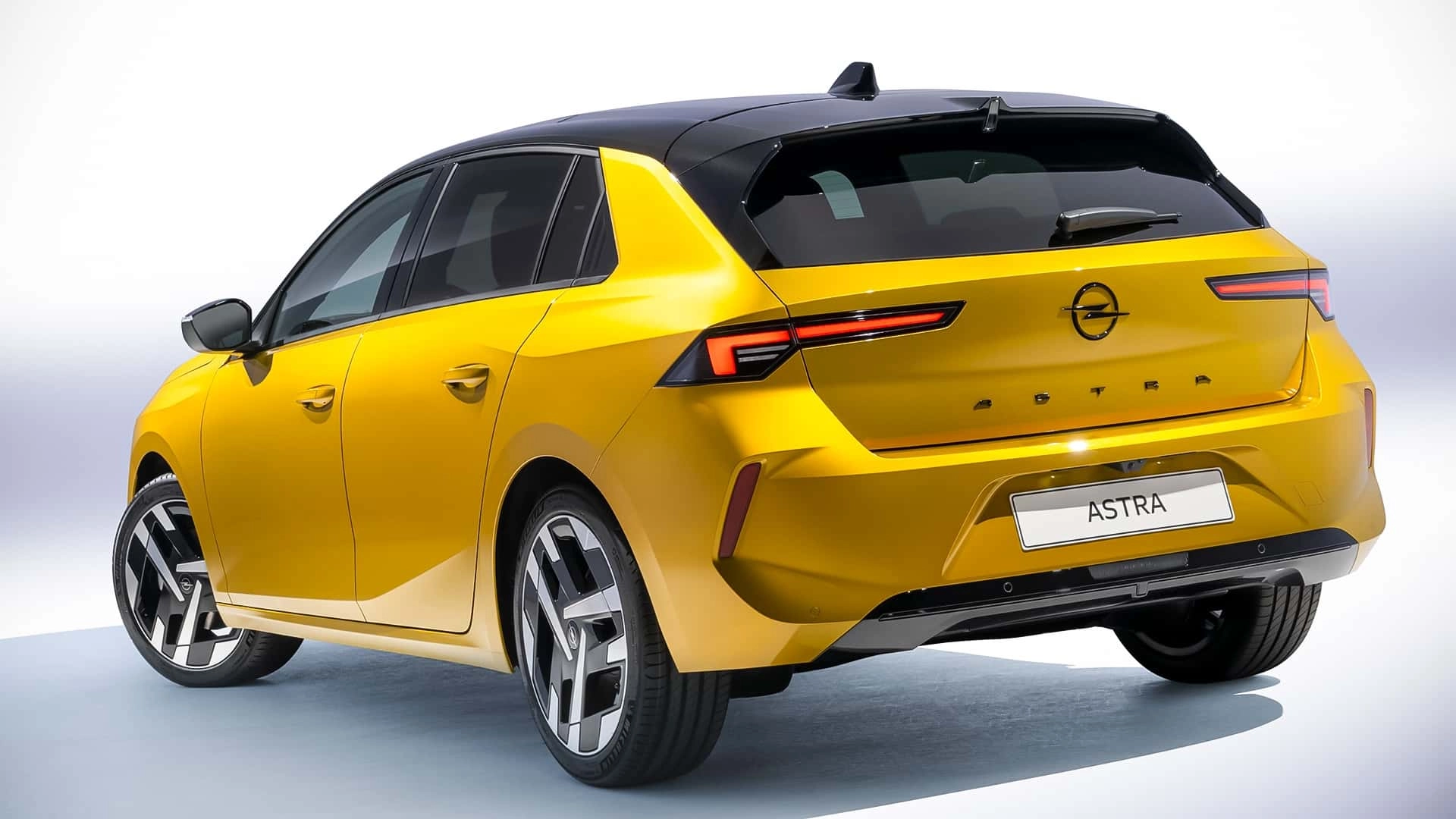 Opel astra 2026 (1)
